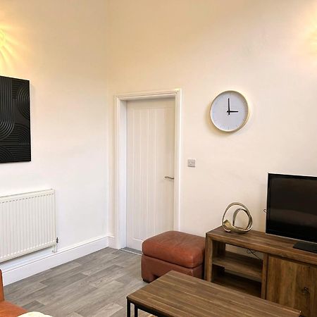 Whitchurch High Street Hideaway Екстериор снимка